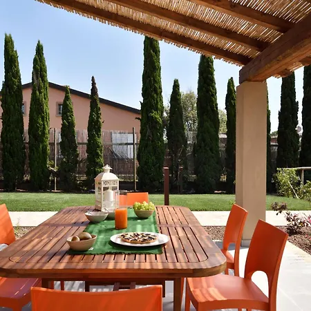 Borgo Verde Vada Exterior photo