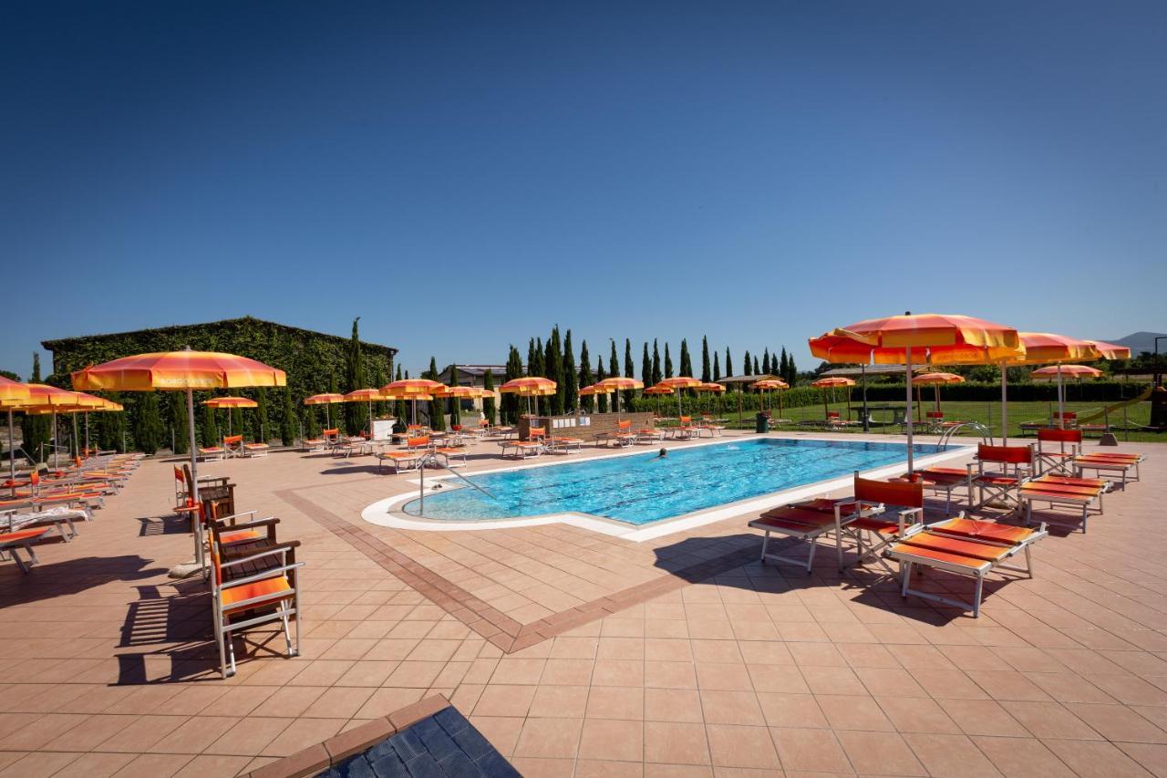 Aparthotel Borgo Verde Vada